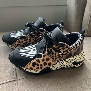 Steve Madden Sneaker